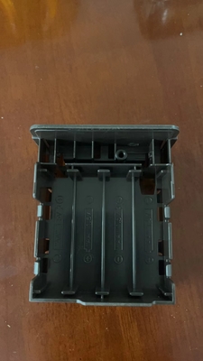 1 곰팡이 구멍 0.01mm 관용과 잠수함 게이트와 함께 주입 곰팡이 부분