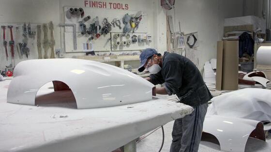 강도와 내식성을 향상시키도록 설계된 다양한 색상 옵션의 경량 유리 섬유 강화 플라스틱 차체 쉘