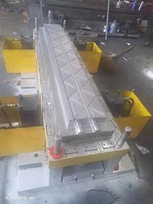 SMC 폼형 FRP 버스 부품 앞 후방 장치 옆 보호판 외면 정비