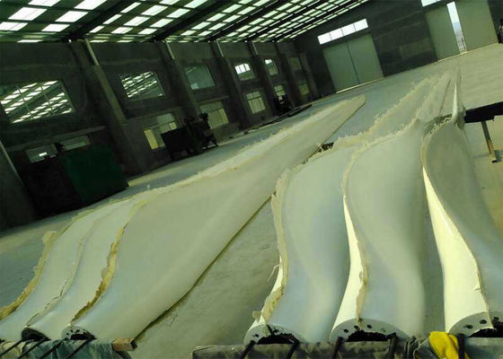 CE ISO9001 FRP 풍력 터빈 블레이드 성능 -40 ~ 60 °C 반짝이는 표면 마무리